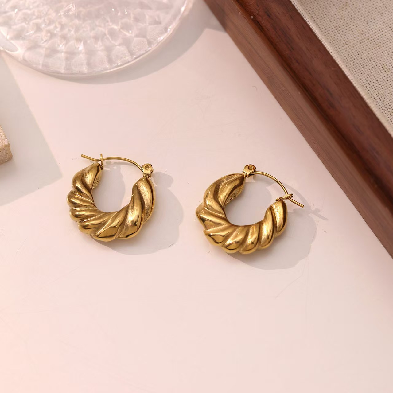 Hair accessories retro popular Fried Dough Twists stainless steel gold earrings